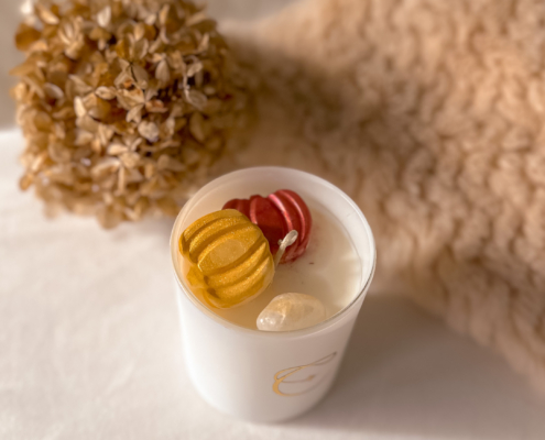 Rituální svíčka pumpkin spice Rituální podzimní svíčka pumpkin spice